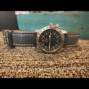 Glycine Airman Blue Dial Base 22 Mens Swiss Automatic GMT Pilot Watch 3887.3